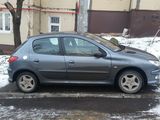 Peugeot 206 foto 1