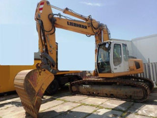 Liebherr R924