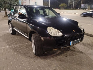 Porsche Cayenne foto 8