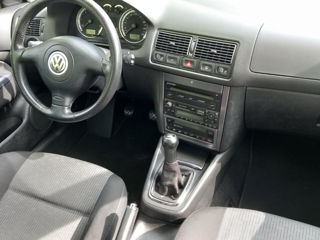 Volkswagen Golf foto 2