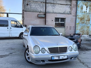 Mercedes E-Class