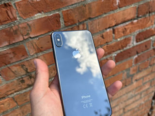 iPhone XS Max (Space Gray)