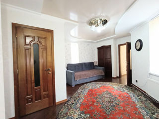 Apartament cu 2 camere, 50 m², Centru, Bălți foto 3