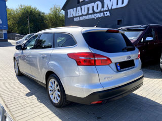 Ford Focus foto 2