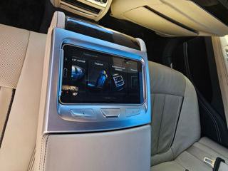 BMW 7 Series foto 7