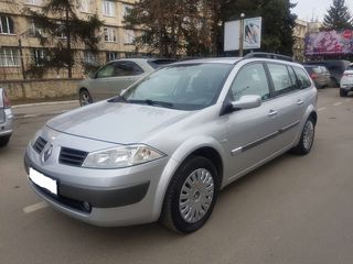 Renault Megane foto 1