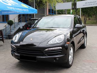 Porsche Cayenne foto 1