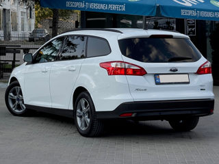 Ford Focus foto 5