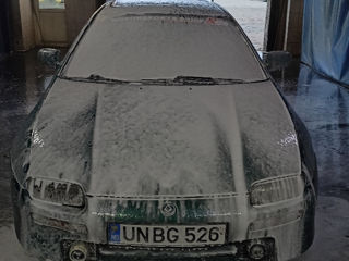 Mazda 323 foto 8