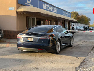 Tesla Model S foto 4