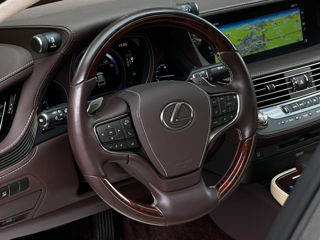 Lexus LS Series foto 7