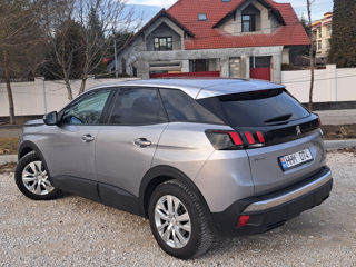 Peugeot 3008 foto 2