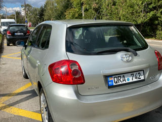 Toyota Auris foto 4