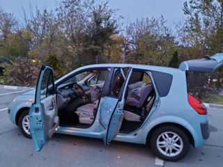 Renault Scenic foto 4