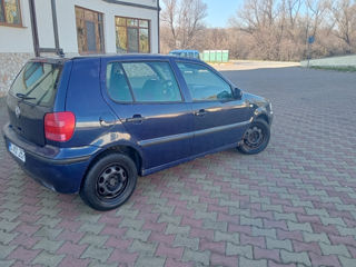 Volkswagen Polo foto 2