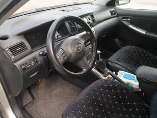 Toyota Corolla foto 8