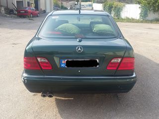 Mercedes E Class foto 5