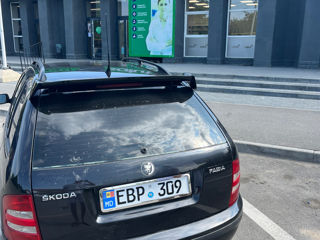 Skoda Fabia foto 2