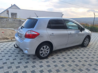 Toyota Auris foto 3