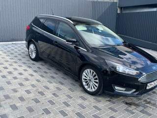 Ford Focus foto 9