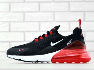 Nike Air Max 270 Black/Red foto 2