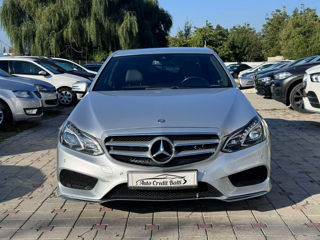 Mercedes E-Class foto 2