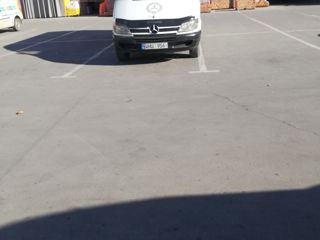 Mercedes sprinter foto 6