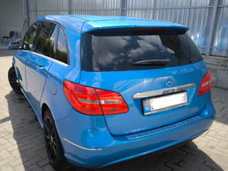 Mercedes B-Class foto 7