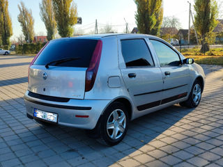 Fiat Punto foto 4