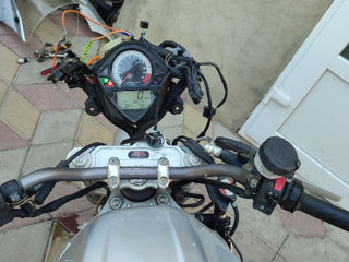 Suzuki sv650S foto 5