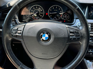 BMW 5 Series foto 9