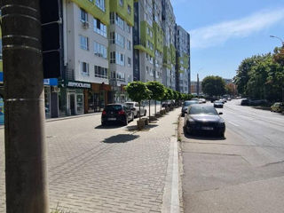 Apartament cu 2 camere, 120 m², Buiucani, Chișinău foto 10