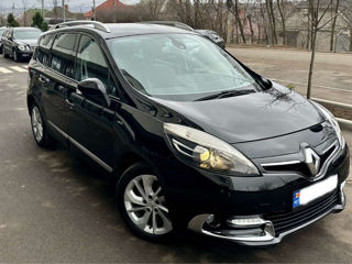 Renault Grand Scenic foto 2