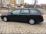 Volkswagen Passat foto 7