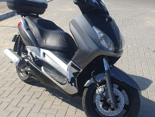 Yamaha Xmax