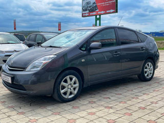 Toyota Prius foto 1