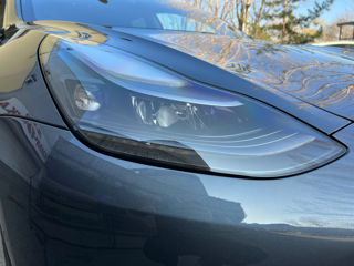 Tesla Model 3 foto 5