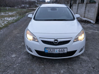 Opel Astra foto 2