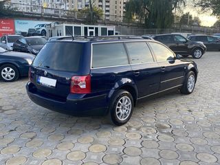 Volkswagen Passat foto 5