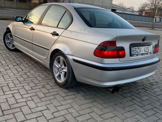 BMW 3 Series foto 2