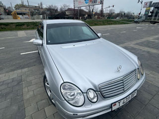 Mercedes E-Class