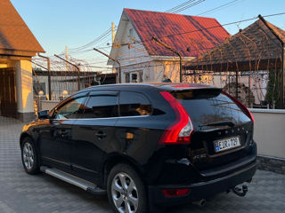 Volvo XC60 foto 4