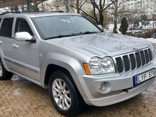 Jeep Grand Cherokee foto 2