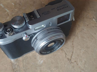 Fujifilm x100