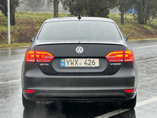 Volkswagen Jetta foto 5