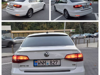 Volkswagen Jetta foto 7