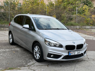 BMW 2 Series Active Tourer foto 2