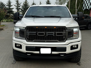 Ford F-150 foto 2