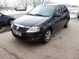 Dacia Logan foto 1