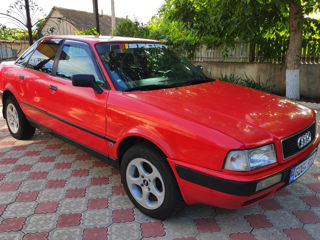 Audi 80 фото 0